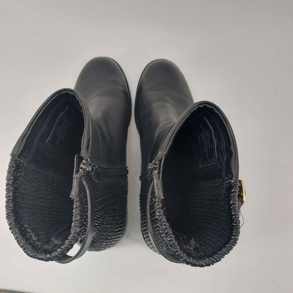 Cole Haan Womens Size 9 Leather Boots Black W12055 Stretch Buckle